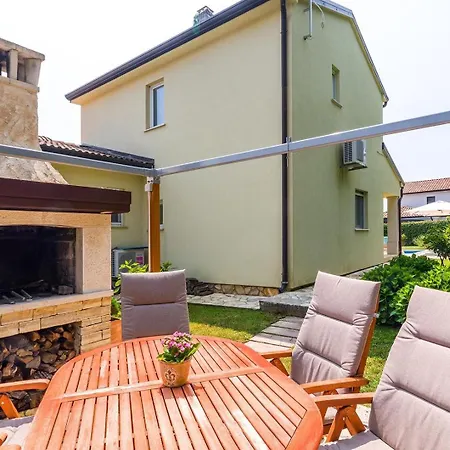 Vila Tina Sosici